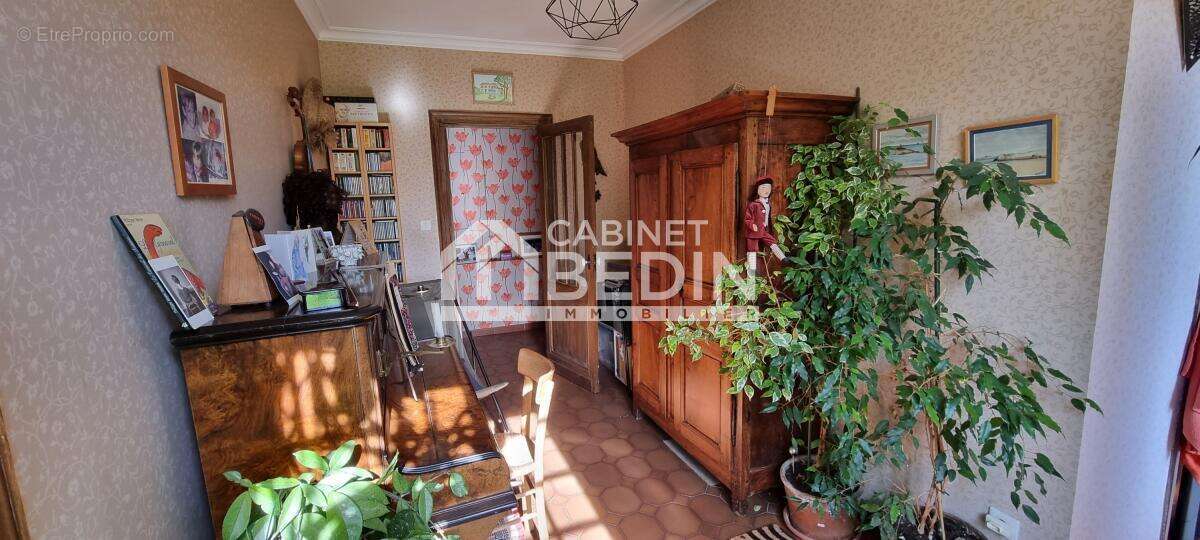 Maison à BAYON-SUR-GIRONDE