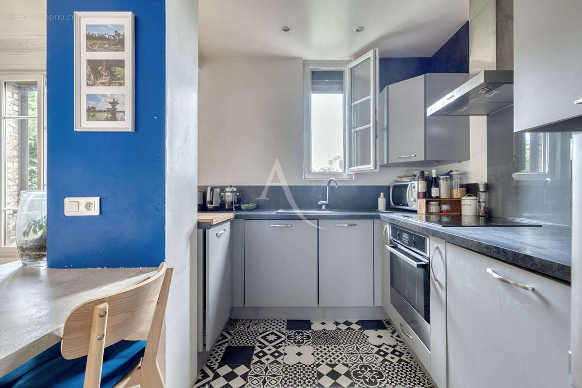 Appartement à LE PERREUX-SUR-MARNE