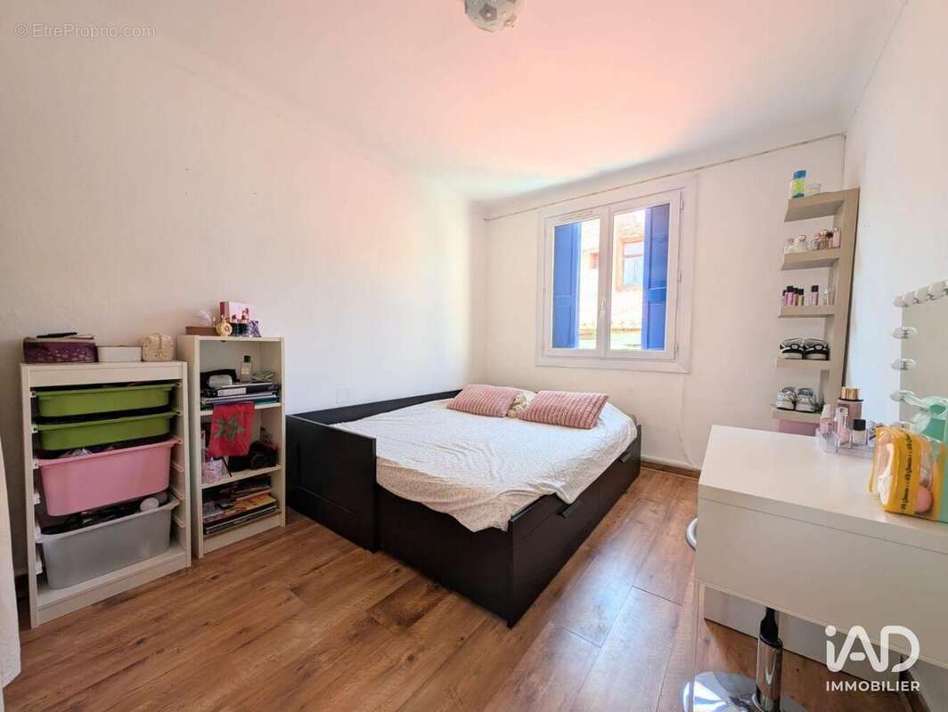 Maison 80 m² à Villeneuve-La-Riviere  - photo 7