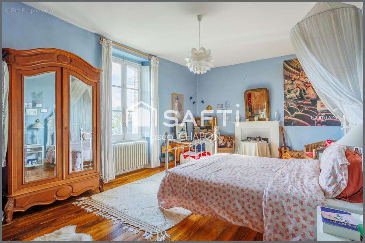 Photo 6 - Maison à ETRELLES