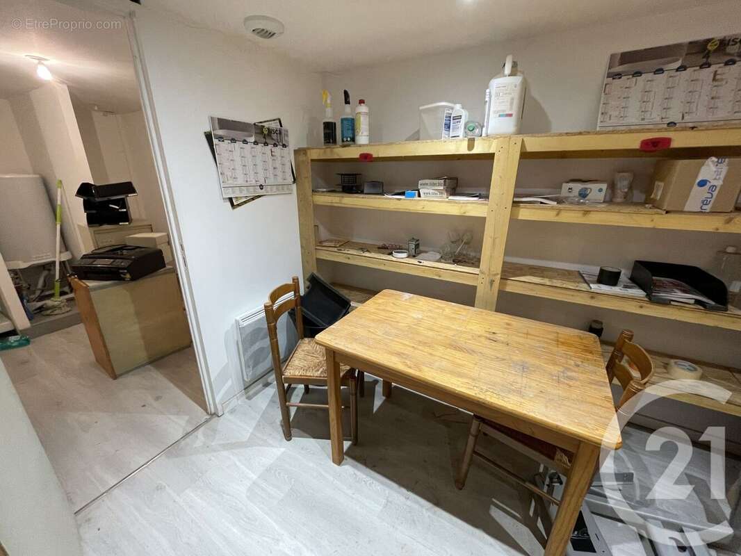 Maison 350 m² à Porcheres  - photo 5