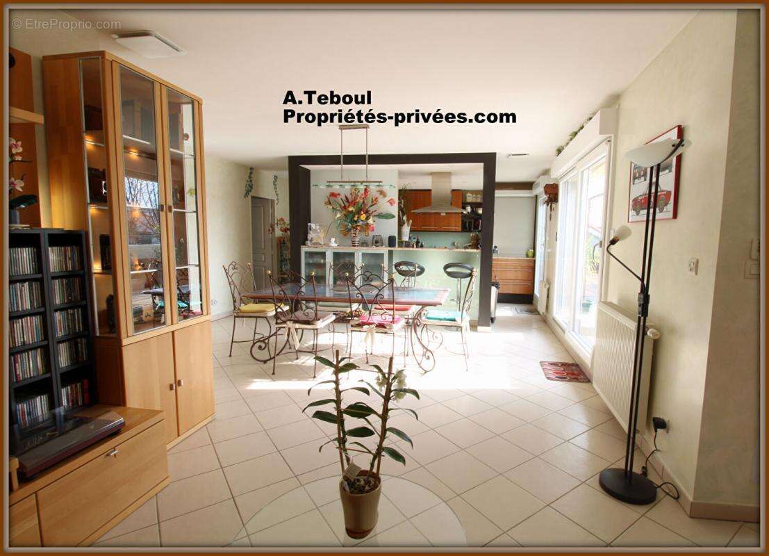 Appartement à VILLEURBANNE