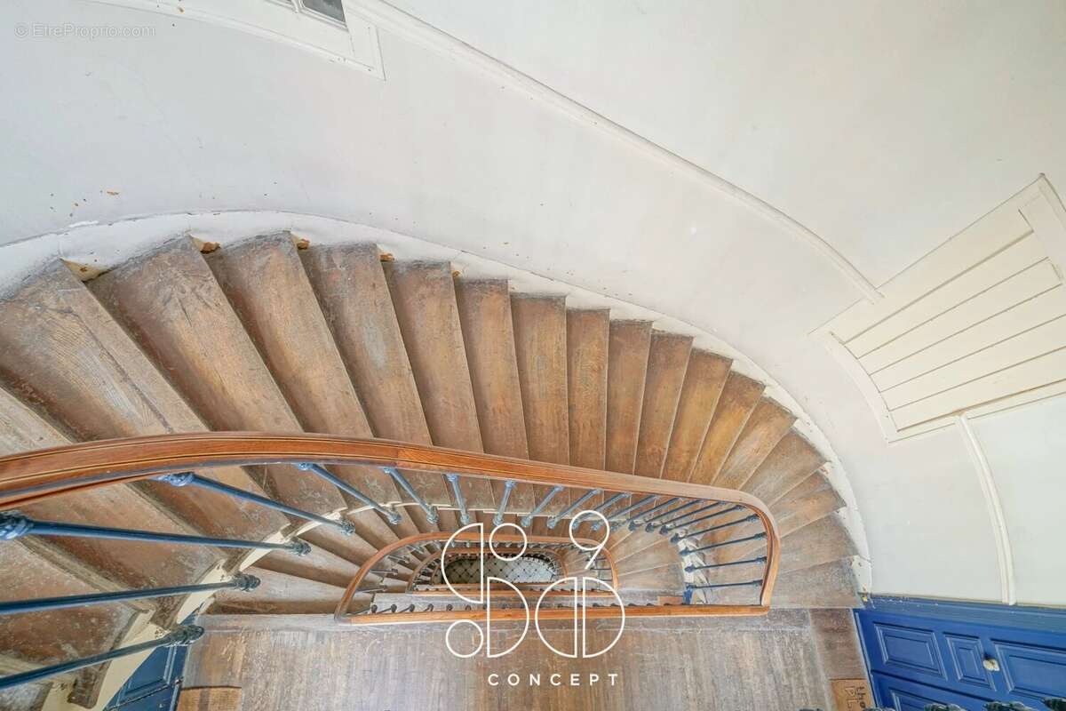 Appartement à PARIS-9E