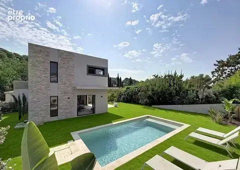 Maison à MOUGINS