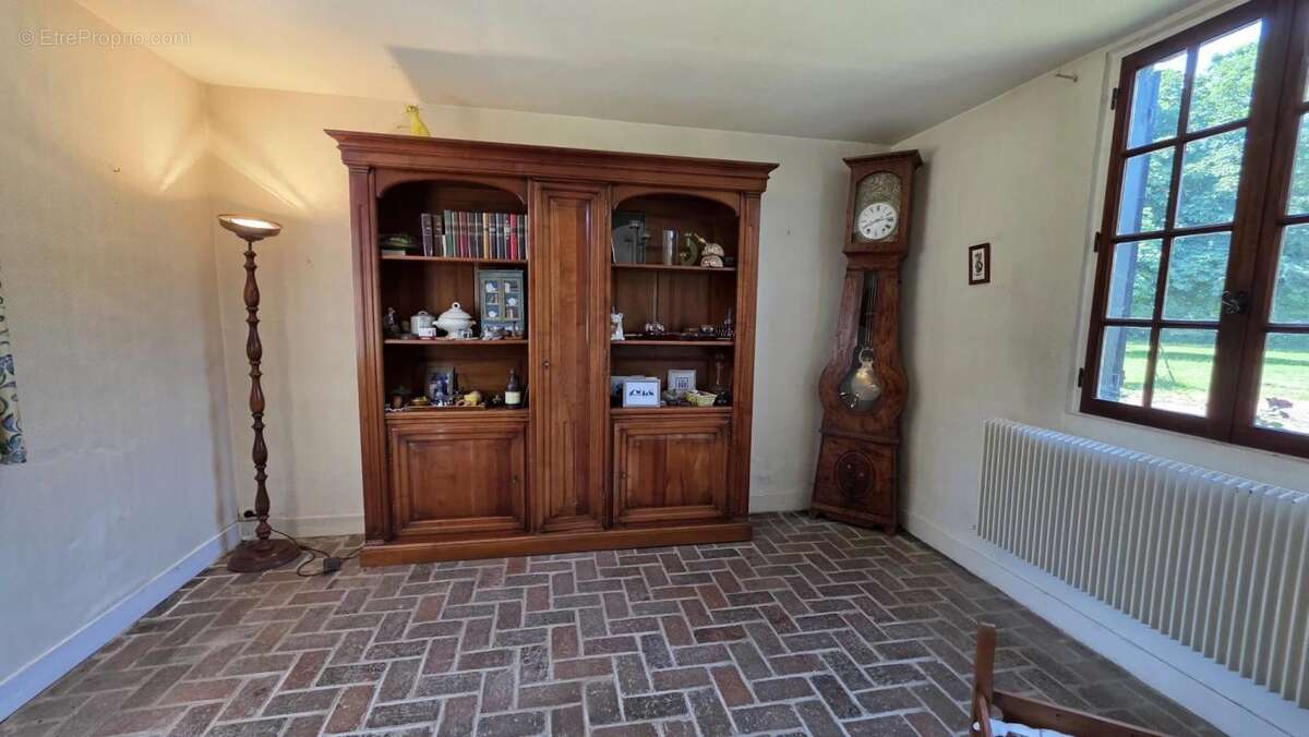 Propriete de caractere   ! du cachet ! - photo 5