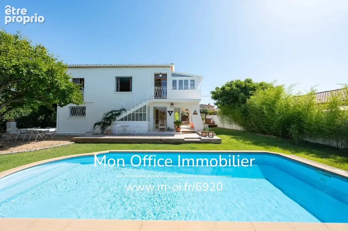 Référence : 6920-SKA - Villa avec beaucoup de cachet, village à pied - photo 16