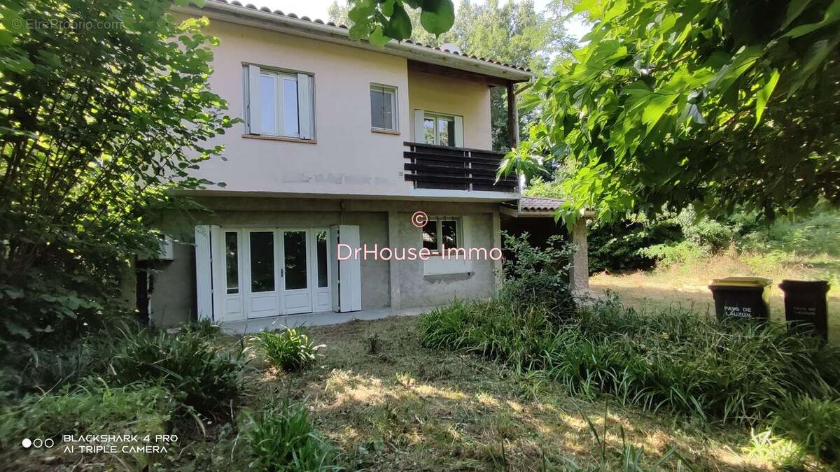 Maison à SAINT-PARDOUX-ISAAC