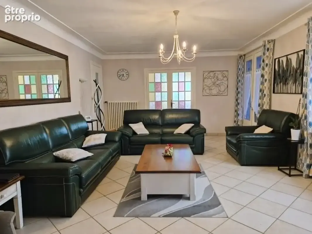 Maison familiale en campagne avec dépendances 218m² - photo 5
