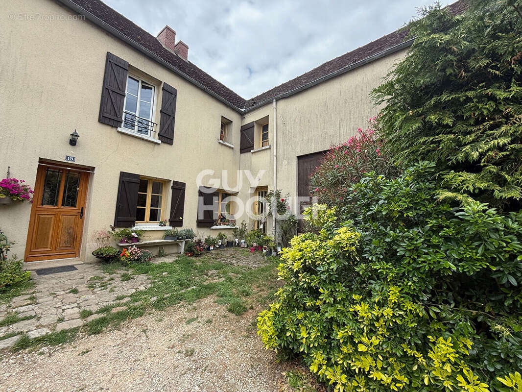 Maison à SOLERS