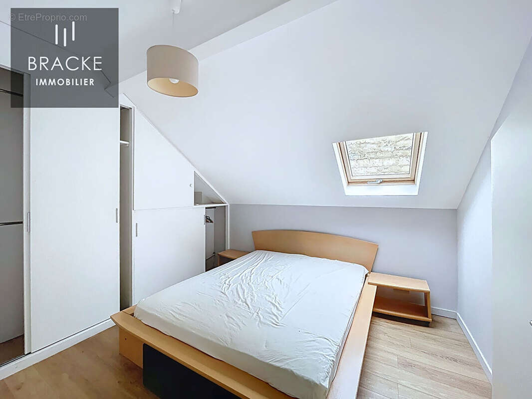 Maison à LA GARENNE-COLOMBES