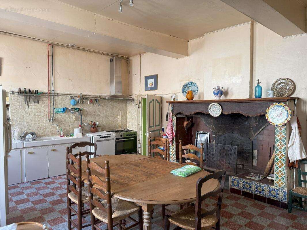 Maison à SAINT-CLAR