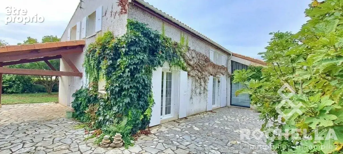 Maison 5 pièces 128 m² à vendre à Saint-Laurent-De-La-Pree (17450) - photo 2