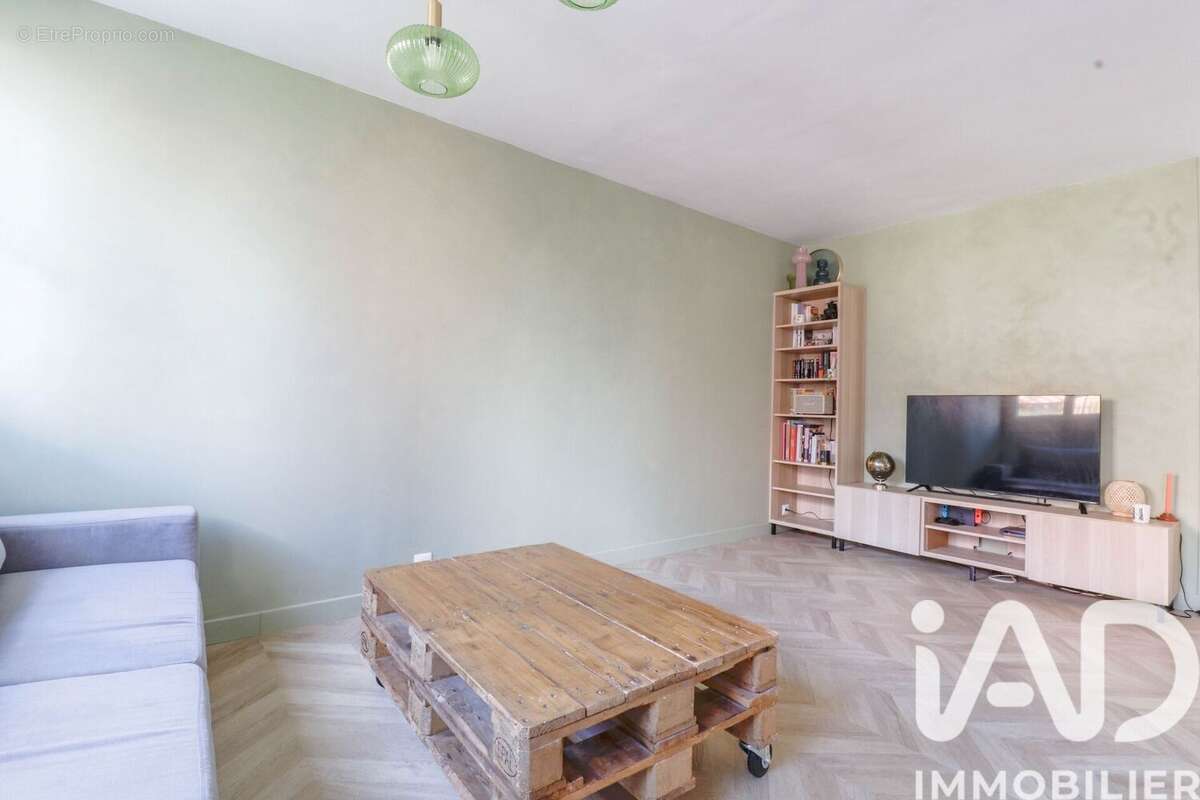 Photo 9 - Appartement à VELIZY-VILLACOUBLAY