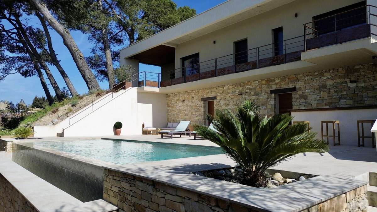 Maison à CARCASSONNE
