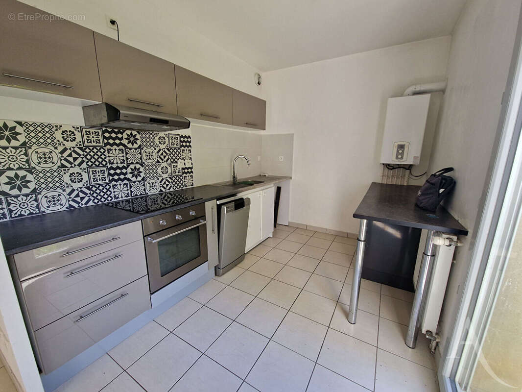 Maison à COLOMBELLES