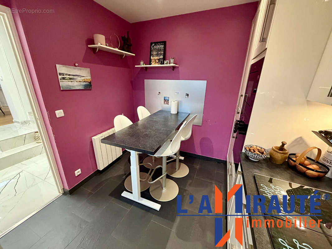 Maison à SARTROUVILLE