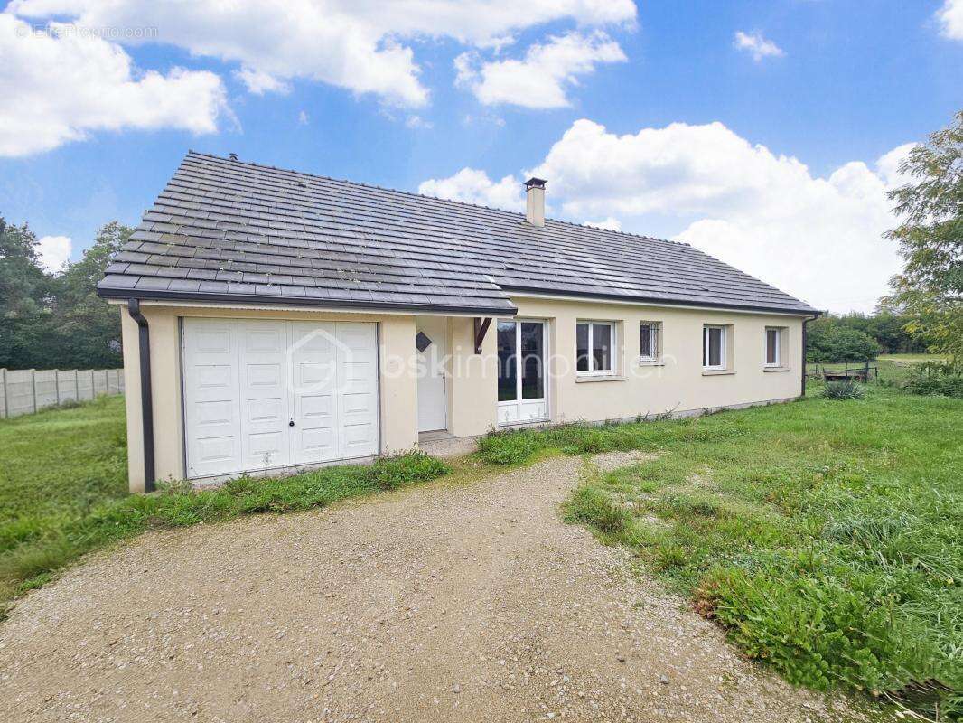 Maison à BRAY-EN-VAL