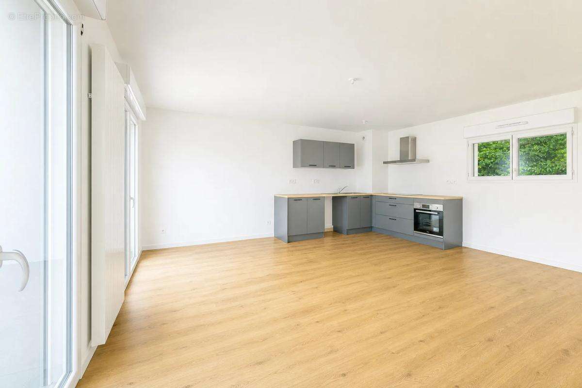 Duplex contemporain loué avec terrasse sud - Chambray - photo 4