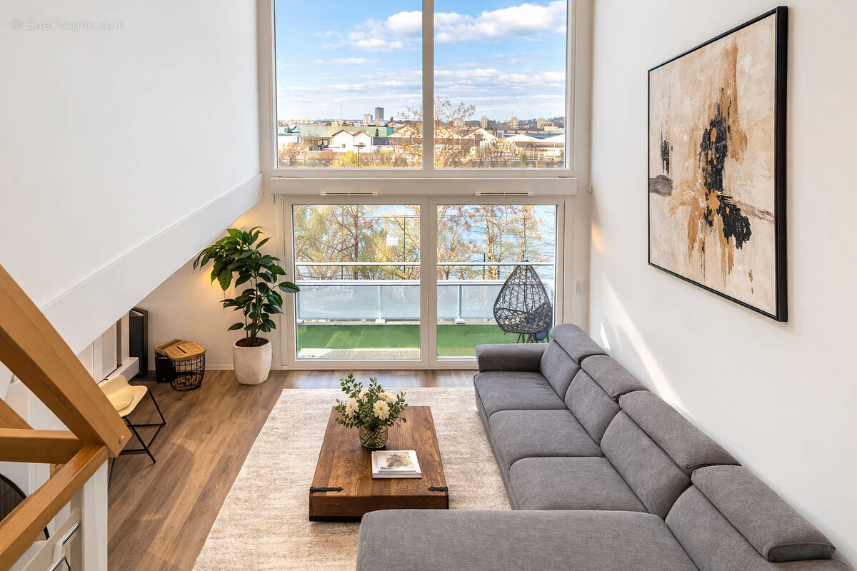 Appartement à VILLENEUVE-LE-ROI