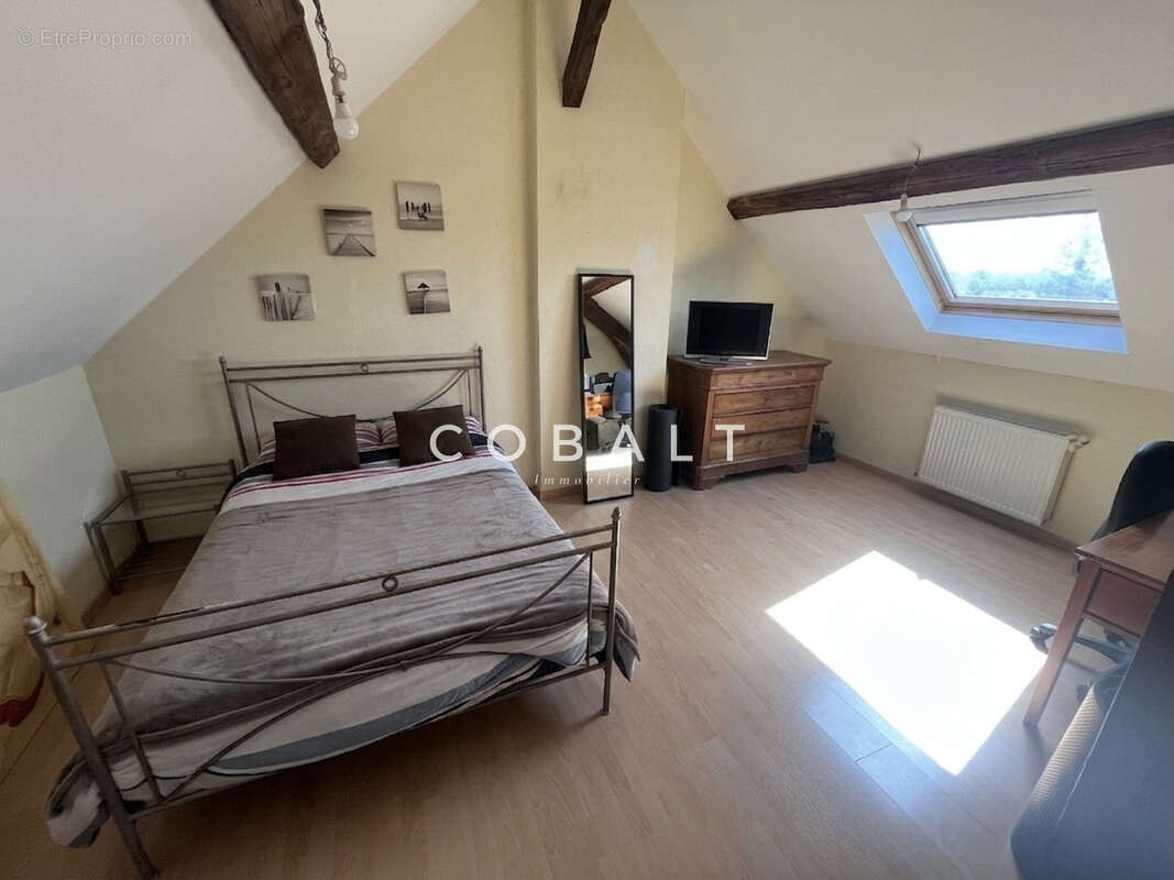 Maison à INDRE