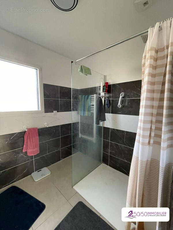 Maison à SAINT-POL-DE-LEON