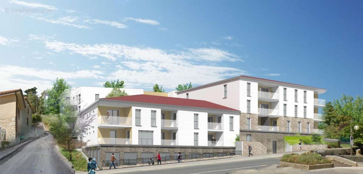 Commerce à POLLIONNAY