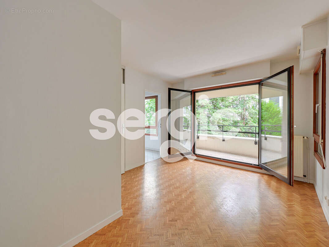 Studio Rueil Malmaison 28 m² - photo 4