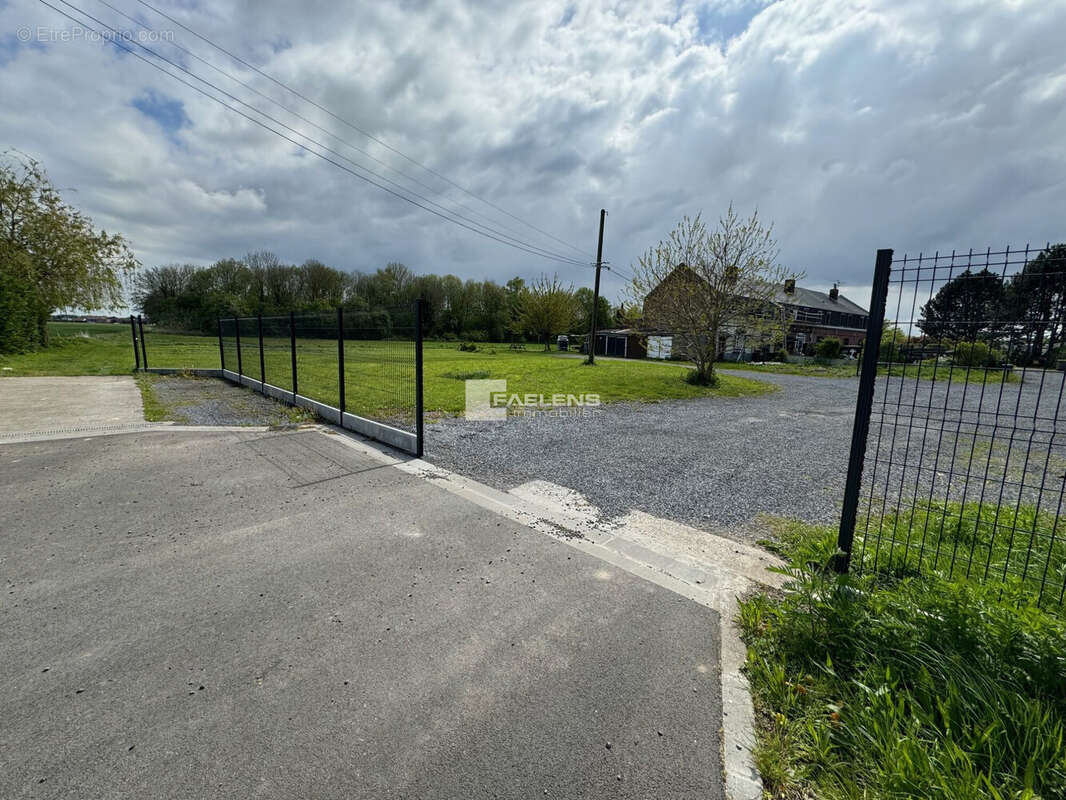 Terrain à VILLENEUVE-D'ASCQ