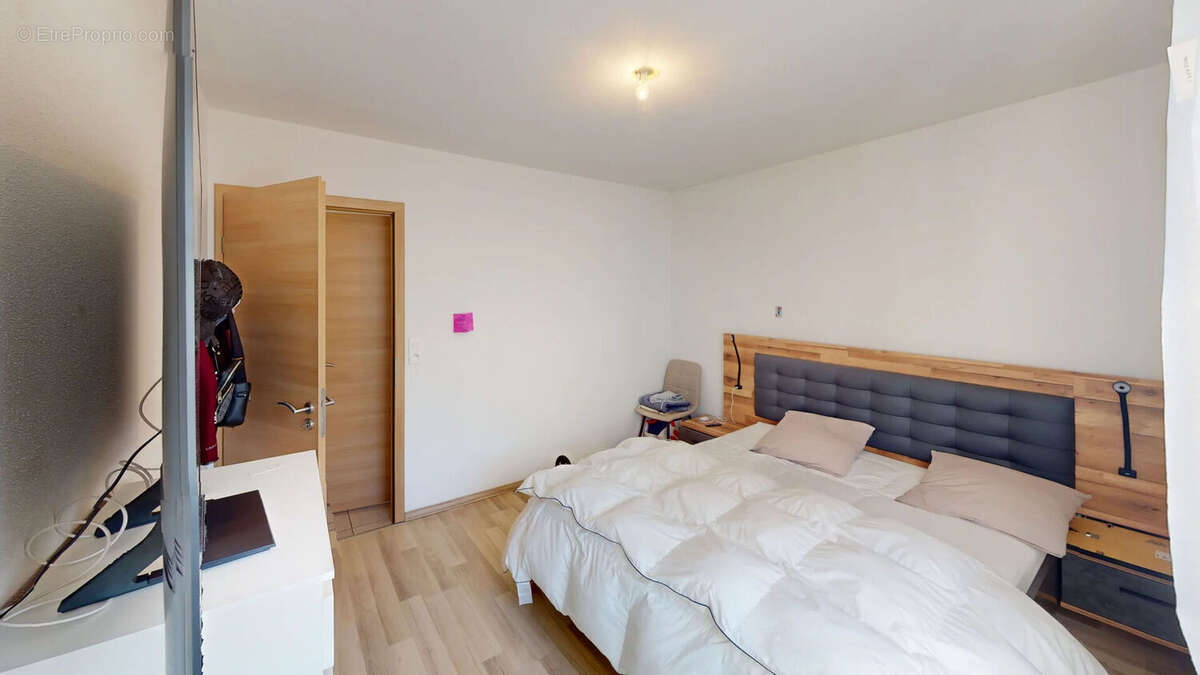 Dernier étage  : T3 avec garage et terrasse - Montboucons - photo 15