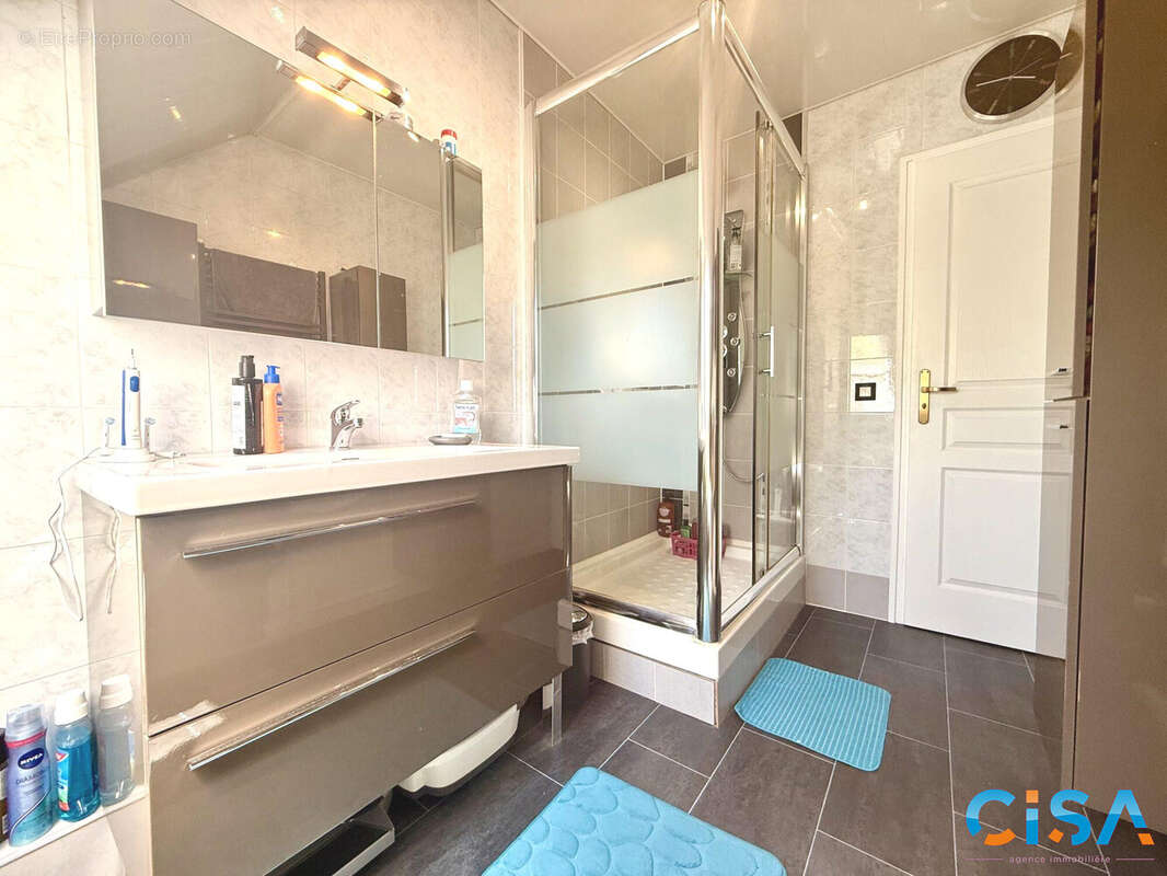 Maison 130 m² à Beaumont-Sur-Oise  - photo 9