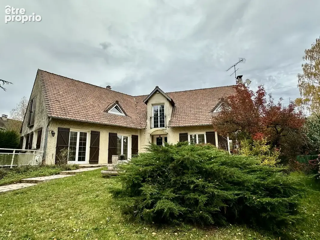 Maison à SAINT-SAUVEUR-SUR-ECOLE