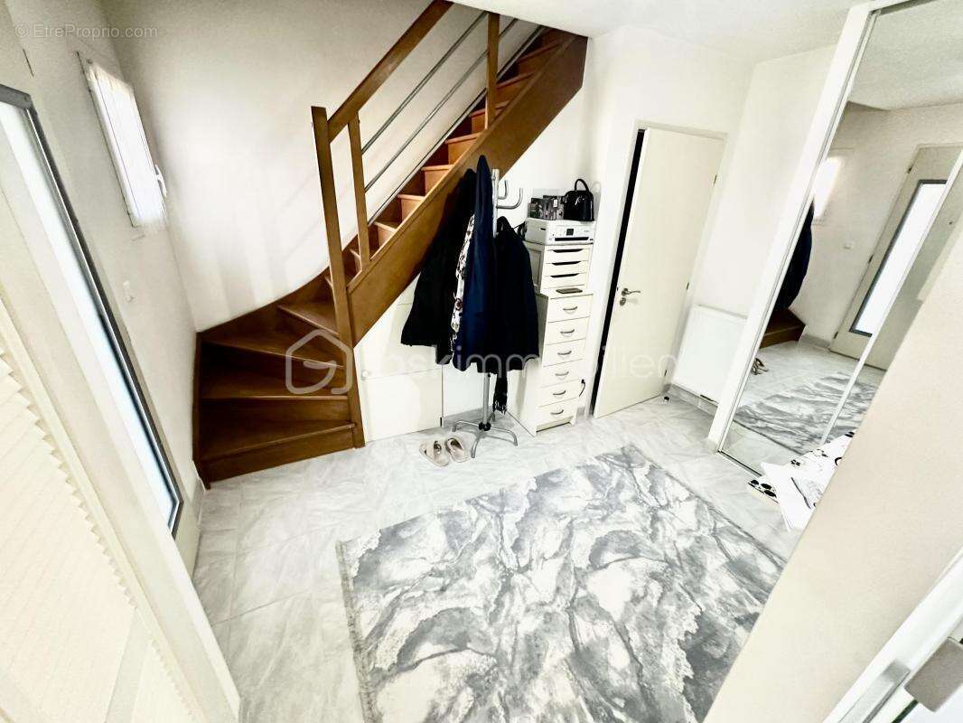 Maison à MAROLLES-SUR-SEINE