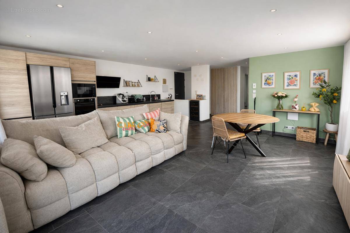 Appartement à VITROLLES