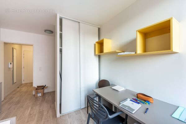 Appartement à PARIS-19E