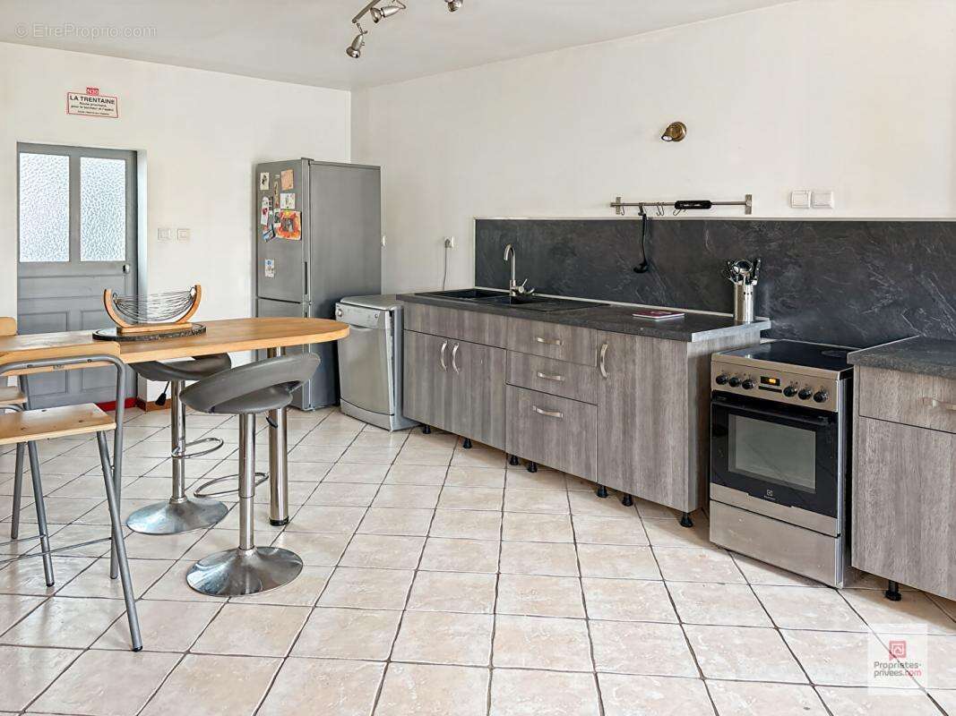 Maison à MAISONCELLES-DU-MAINE