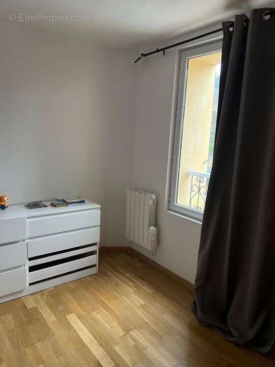 Maison à MONTREUIL-AUX-LIONS