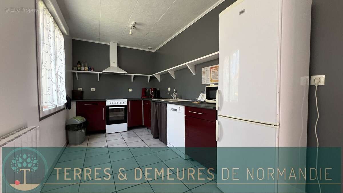 A vendre Propriété touristique de charme au cur de la campagne normande, offrant un cadre paisible et un fort potentiel d'activ - photo 12