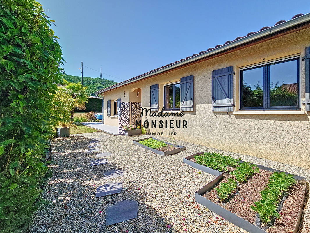 Maison à SAINT-SAVIN