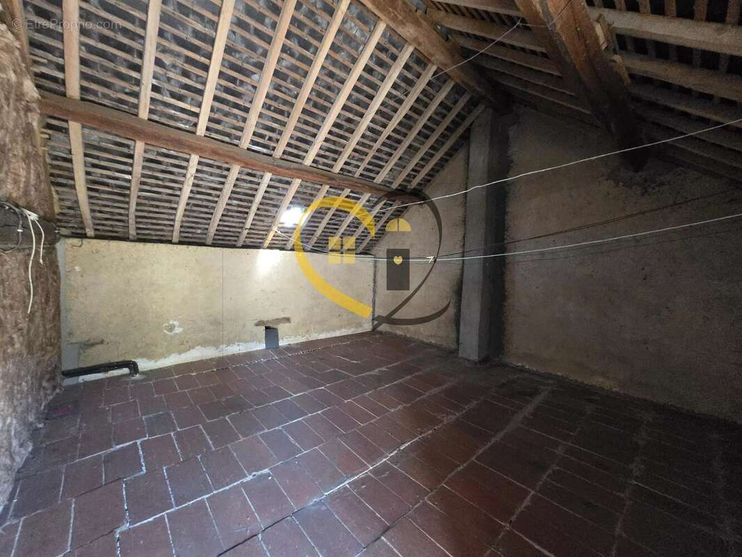 Maison à rénover avec dépendances – Neuvy-Deux-Clochers (18) - photo 17