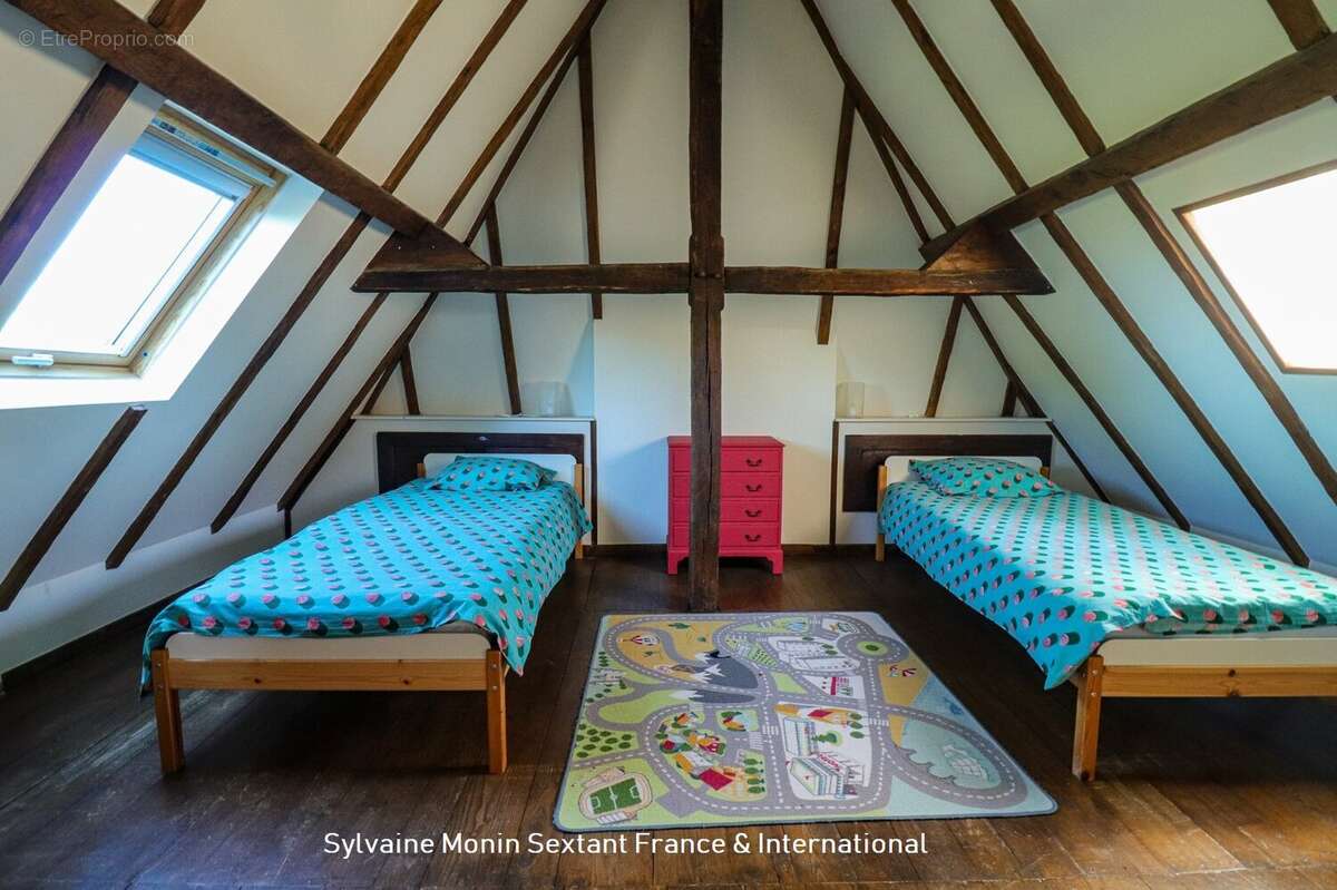 Charmante maison en pierre rénovée avec piscine et vue dégagée - photo 14