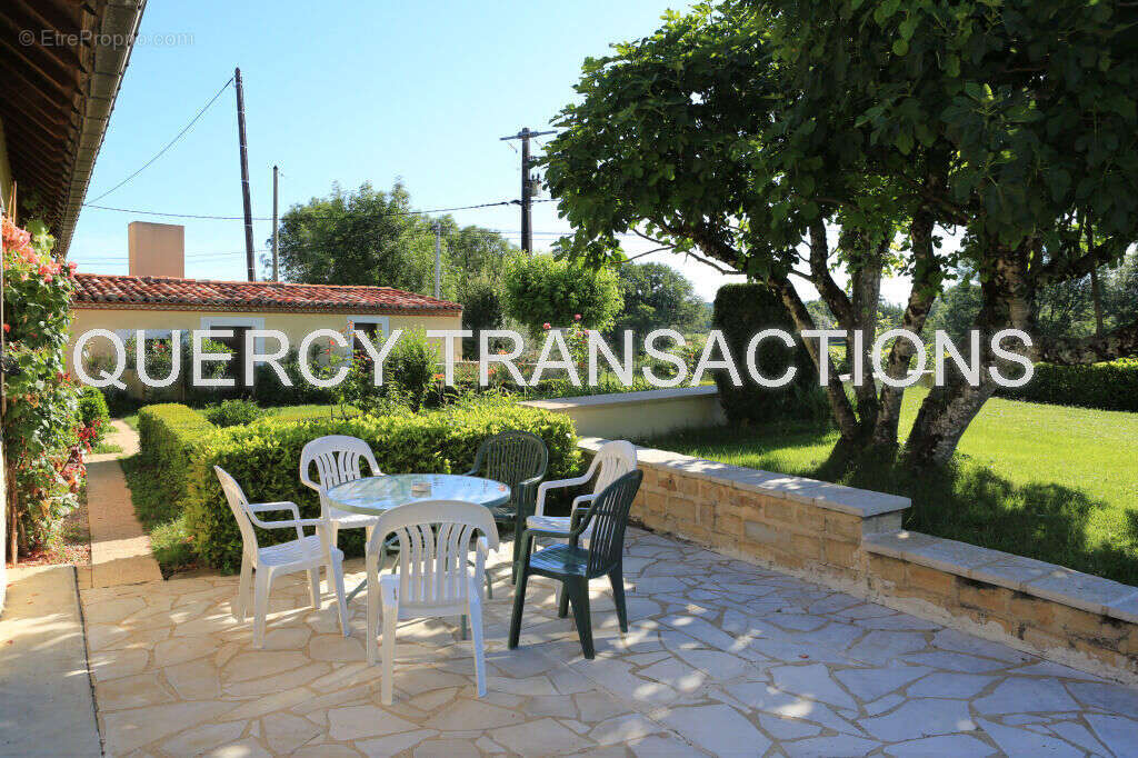 terrasse - Maison à ARCAMBAL