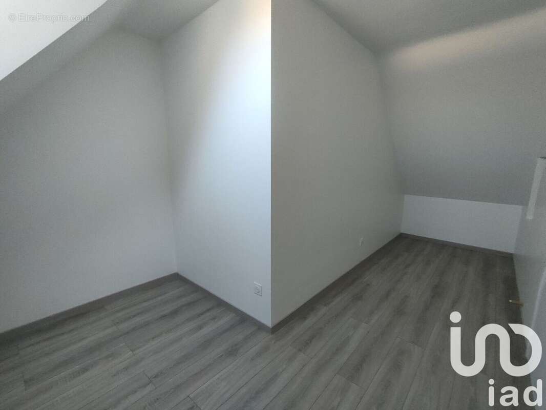Maison 97 m² à Noce  - photo 7