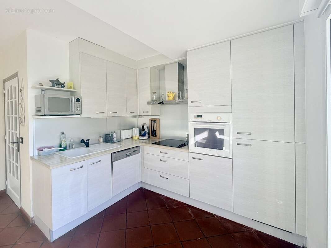 Appartement à BOUZIGUES