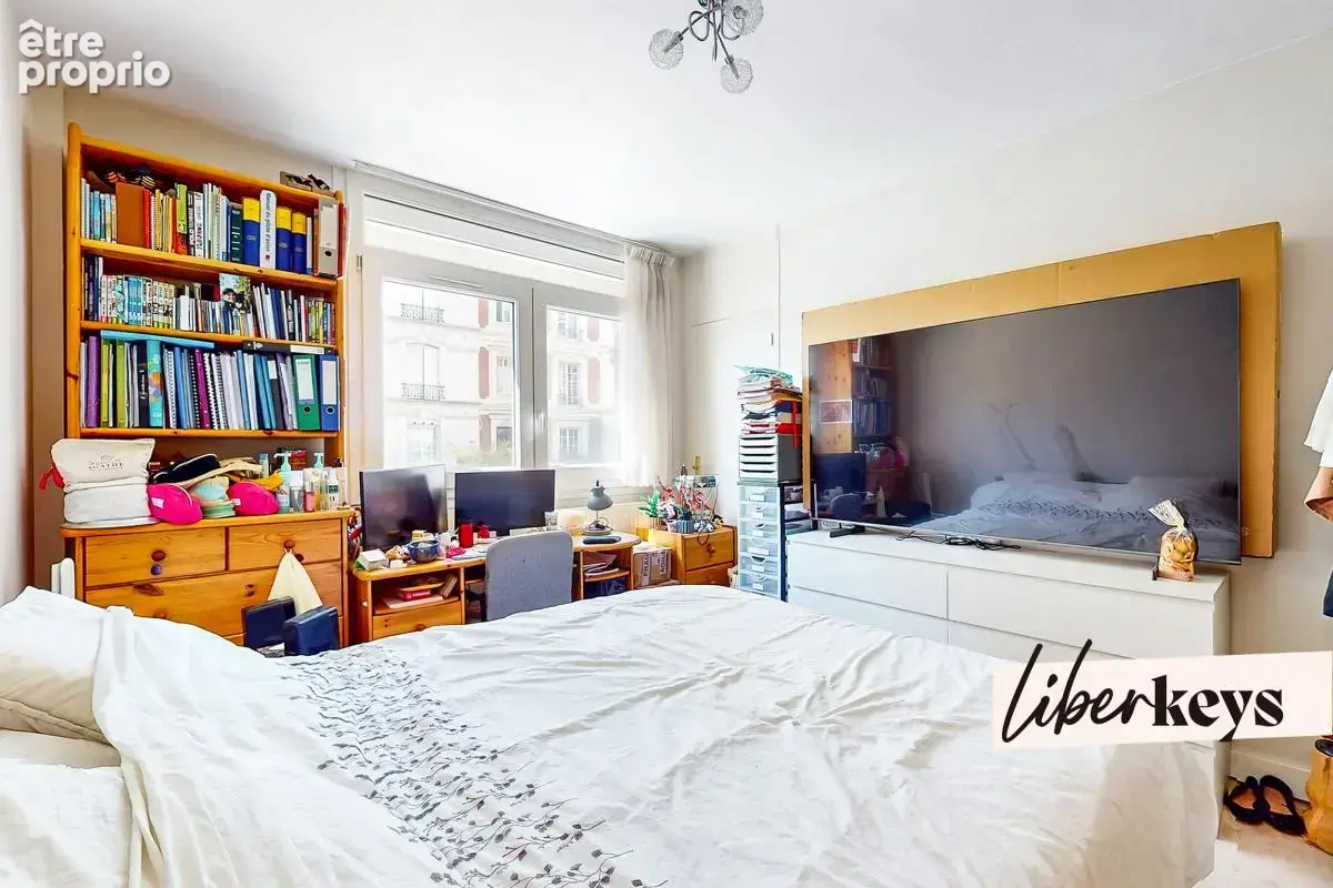 Courbevoie – Lumineux 4 pièces de 90 m² – 3 chambres et parking - photo 11
