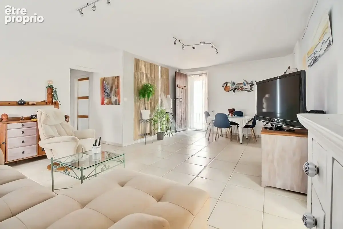 Photo Appartement à Le Pradet au prix de 309 700€