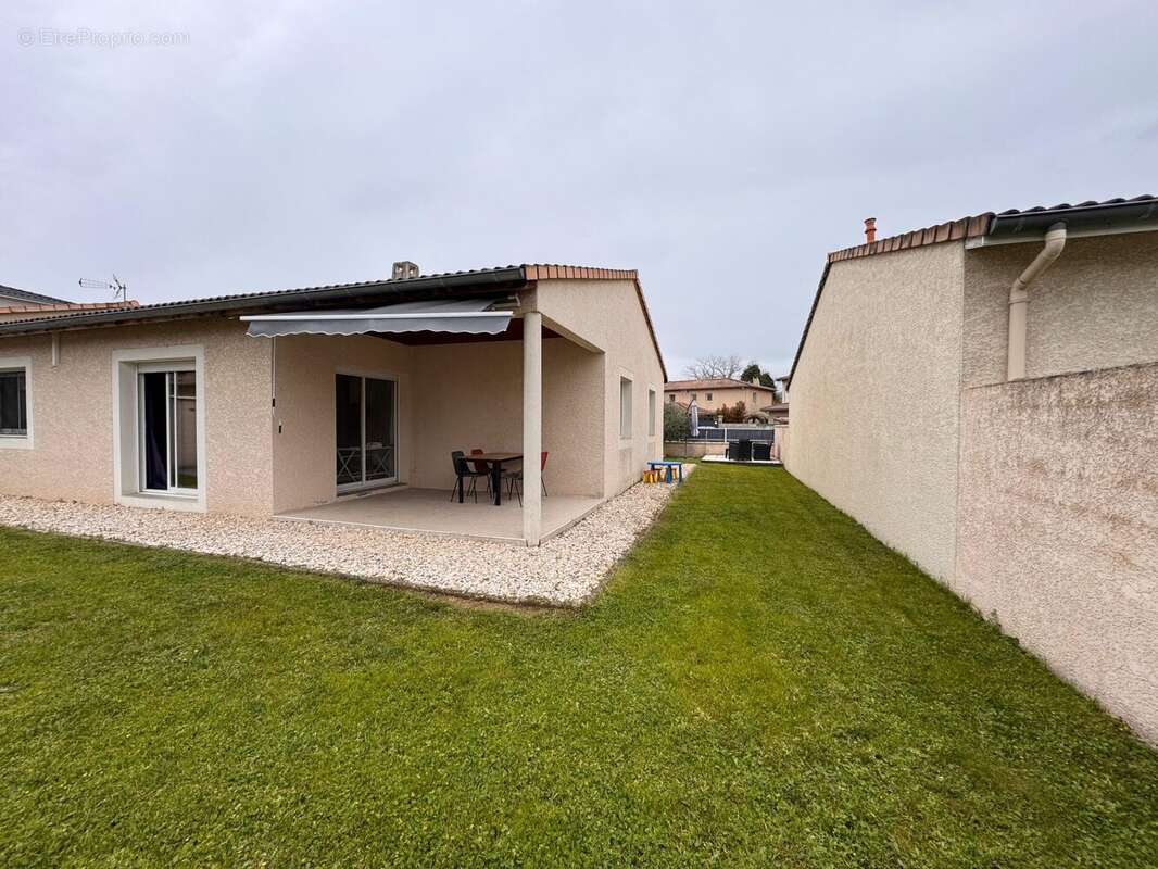 Maison à ROMANS-SUR-ISERE