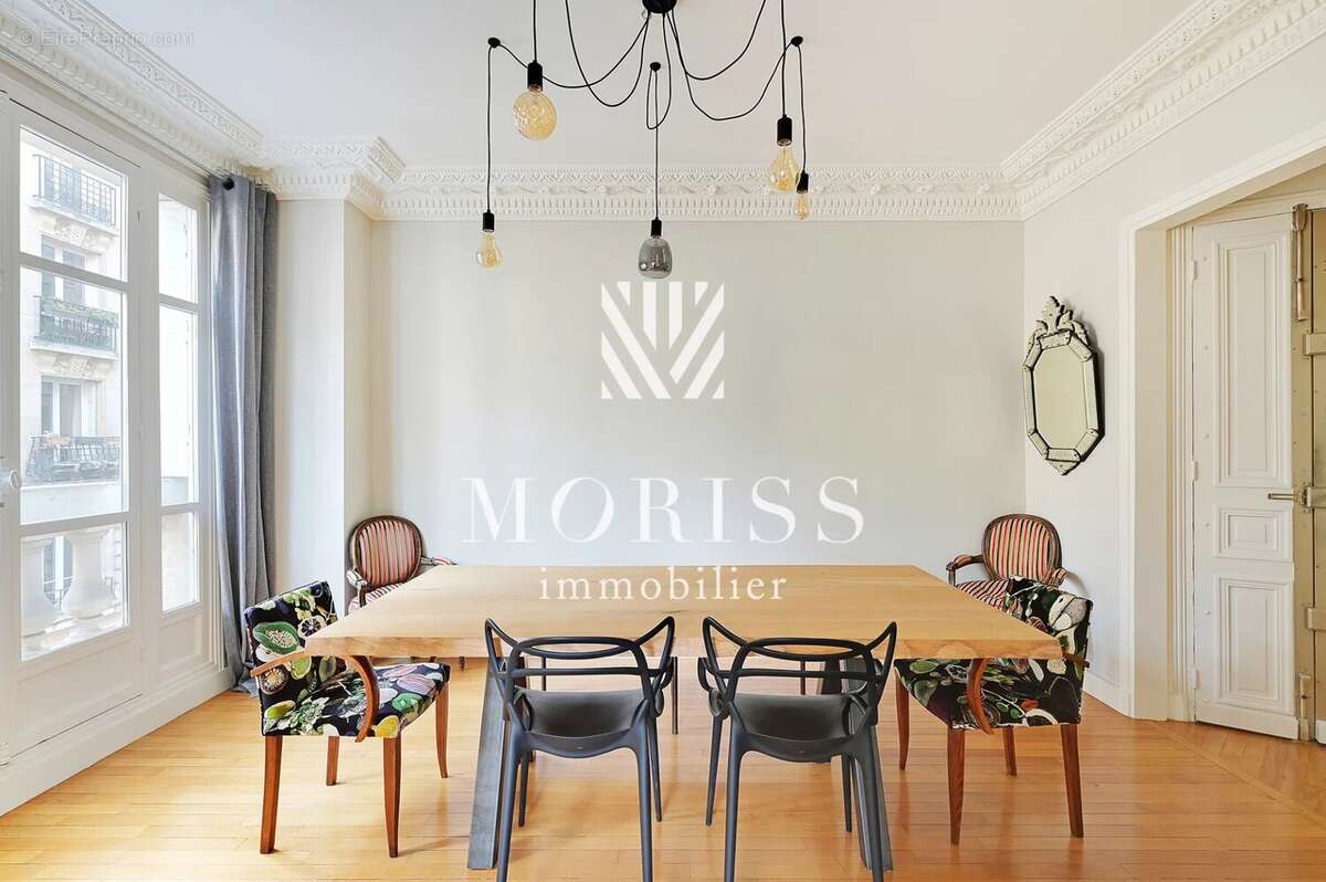 Appartement à PARIS-11E