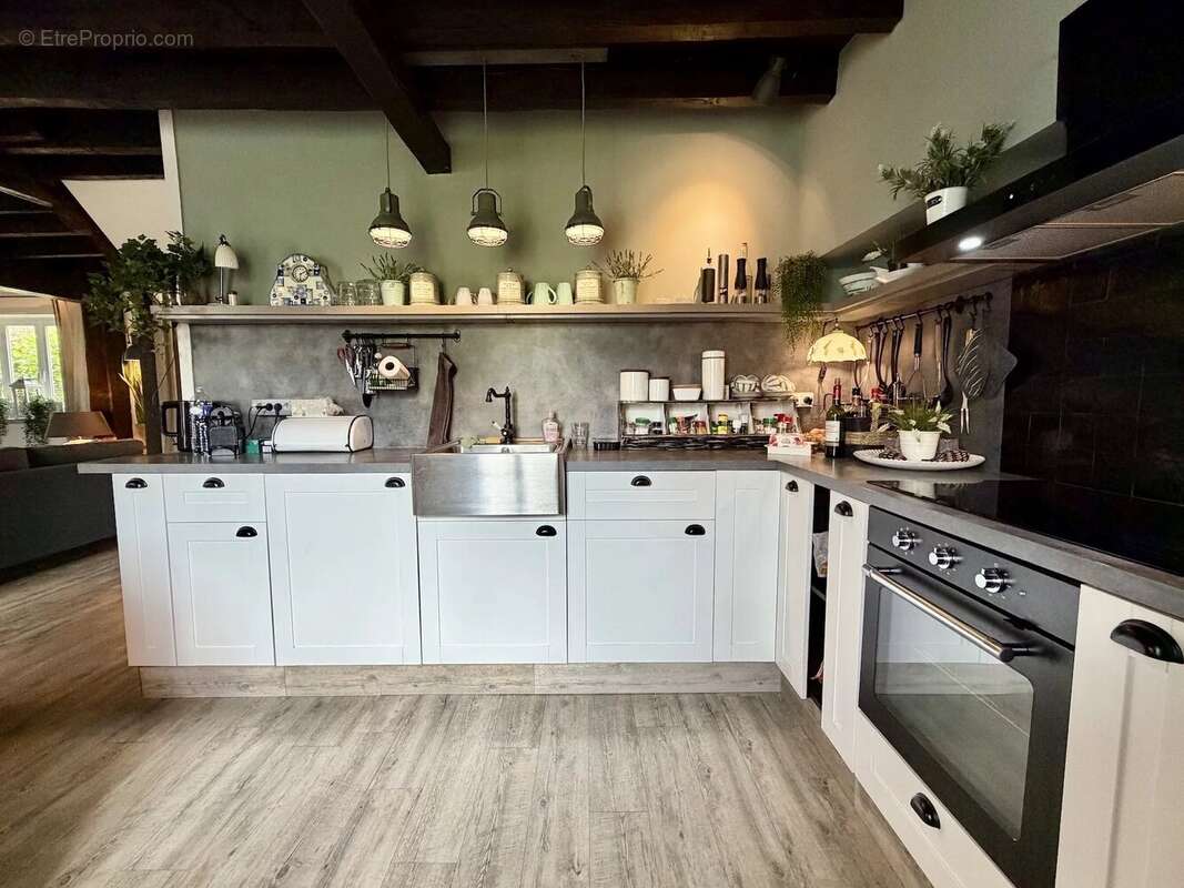 Maison à SAVIGNY-POIL-FOL