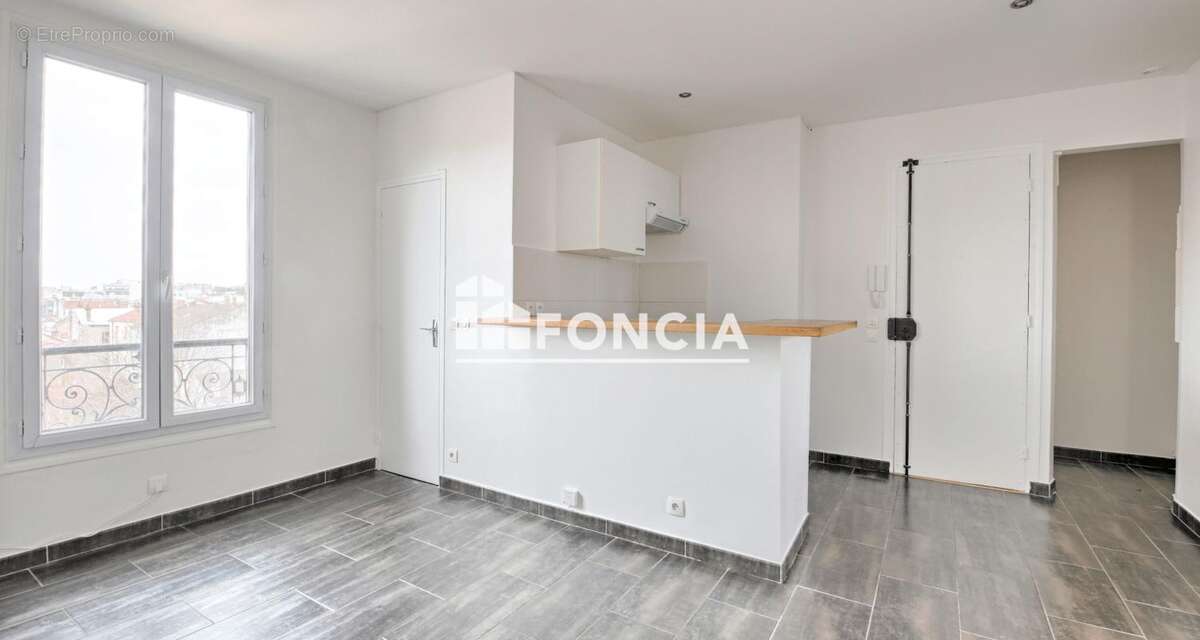 Appartement à MONTROUGE