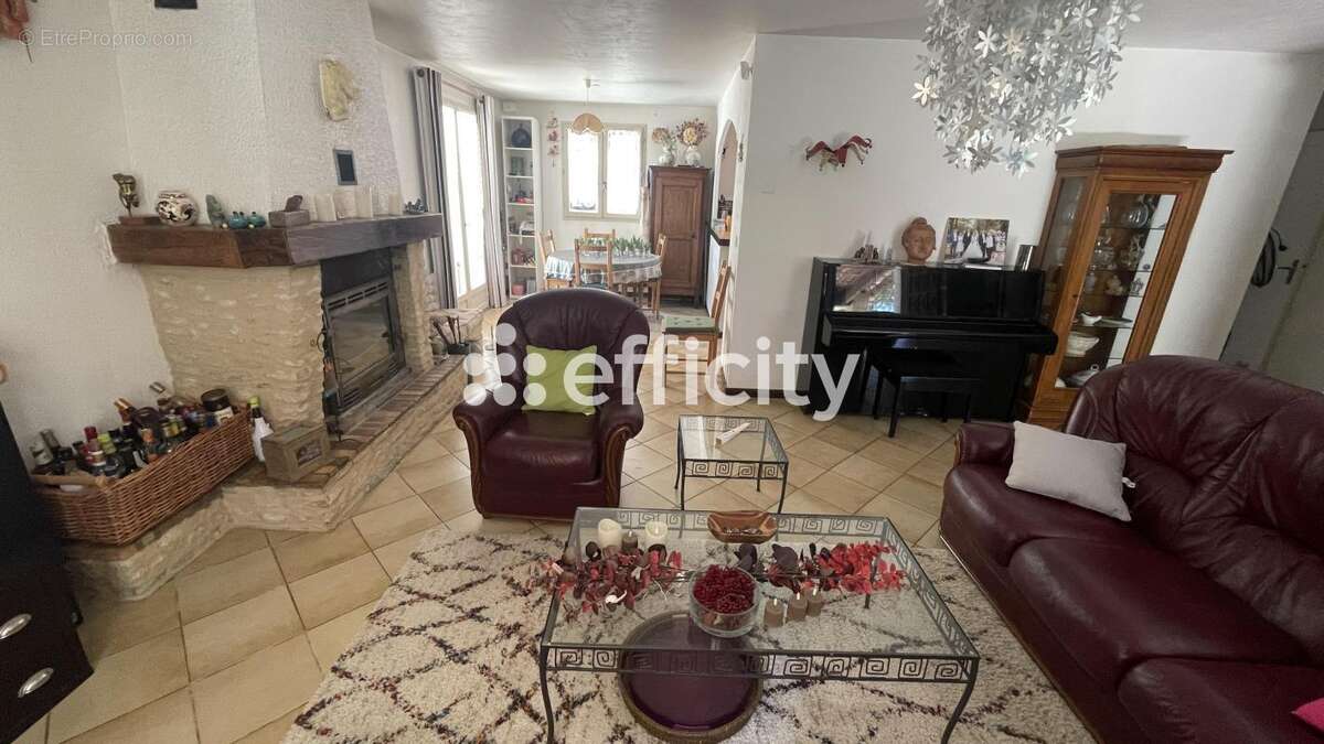 Maison 75 m² à Apt  - photo 7